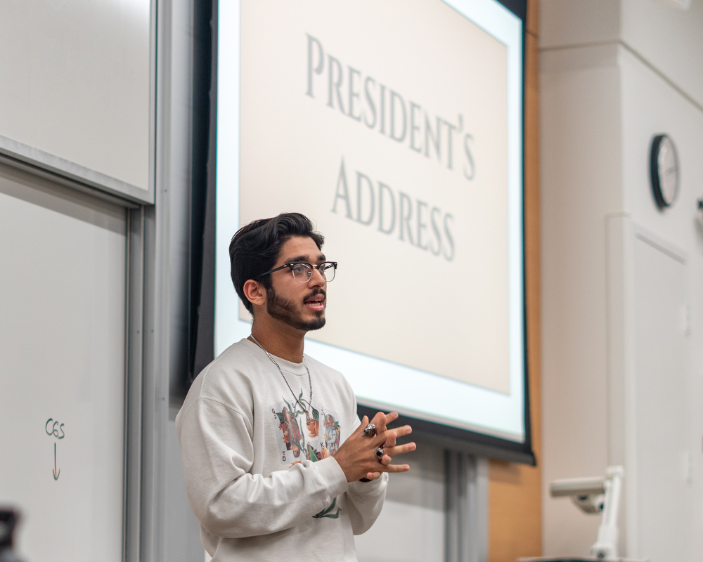 Student Body President Dhruv Kapadia speaks at StuGov’s Monday meeting